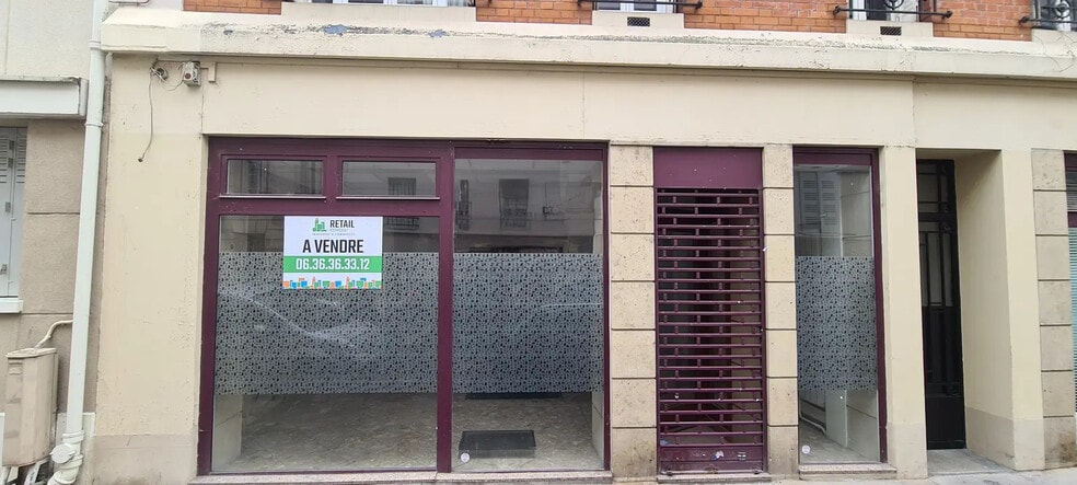 Retail in Paris for sale - Building Photo - Image 1 of 9