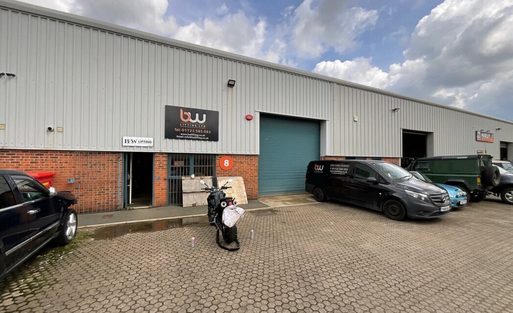 Cayton Low Rd, Scarborough for sale Building Photo- Image 1 of 1