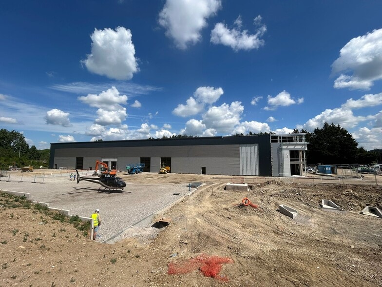 1 Frog Hall Ln, Rugby to rent - Building Photo - Image 3 of 3