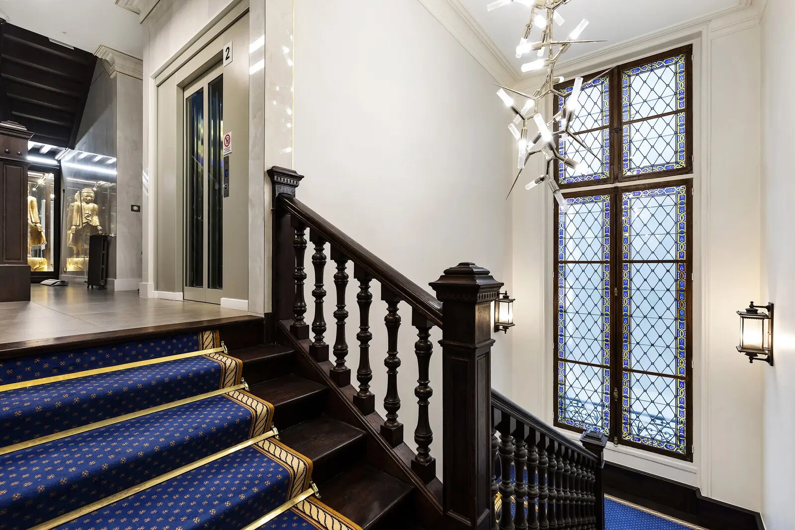 Office in Paris for sale Interior Photo- Image 1 of 6