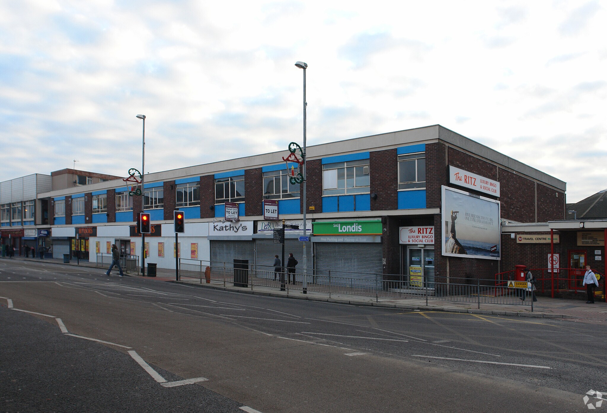 1-35 Albion St, Castleford to rent Primary Photo- Image 1 of 6