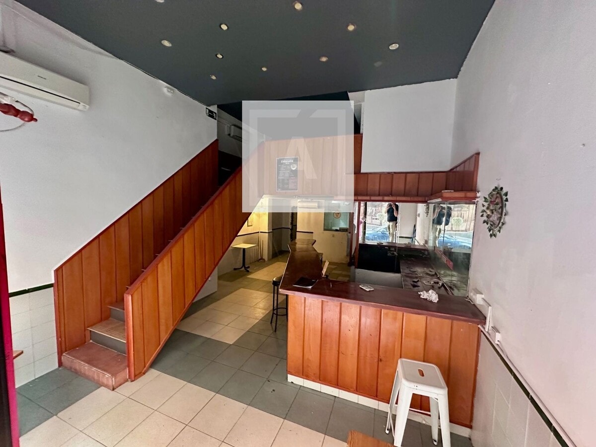 Madrid, MAD 28002 - Unit 01 -  - Interior Photo - Image 1 of 3