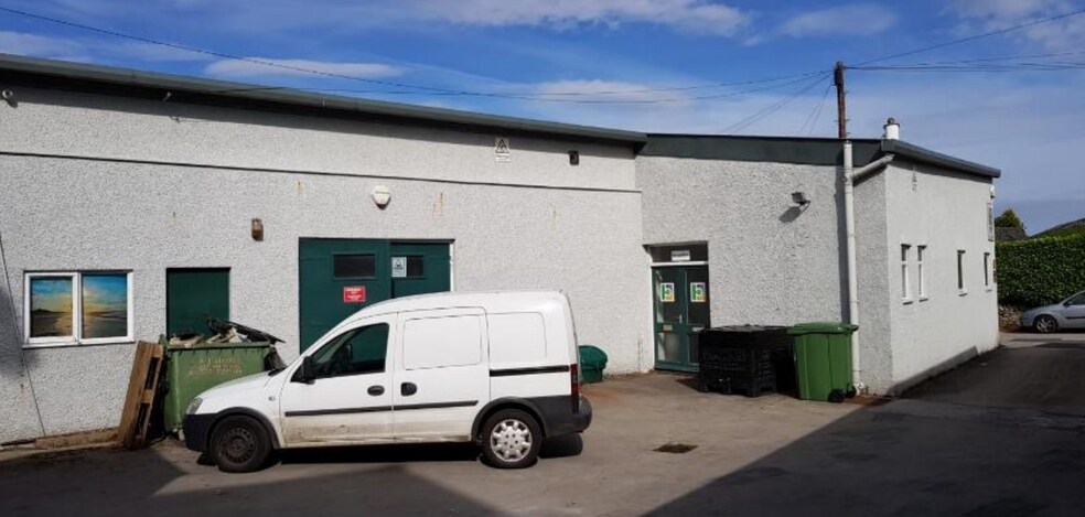 Longlands Rd, Windermere to rent - Building Photo - Image 3 of 3