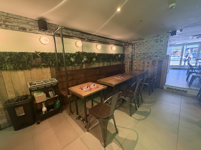 315-317 Bethnal Green Rd, London to rent - Building Photo - Image 2 of 15
