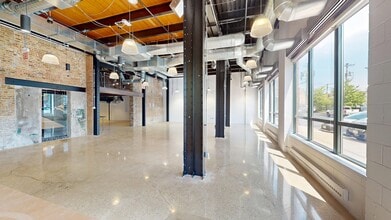 1333 N Kingsbury St, Chicago, IL to rent Interior Photo- Image 2 of 11