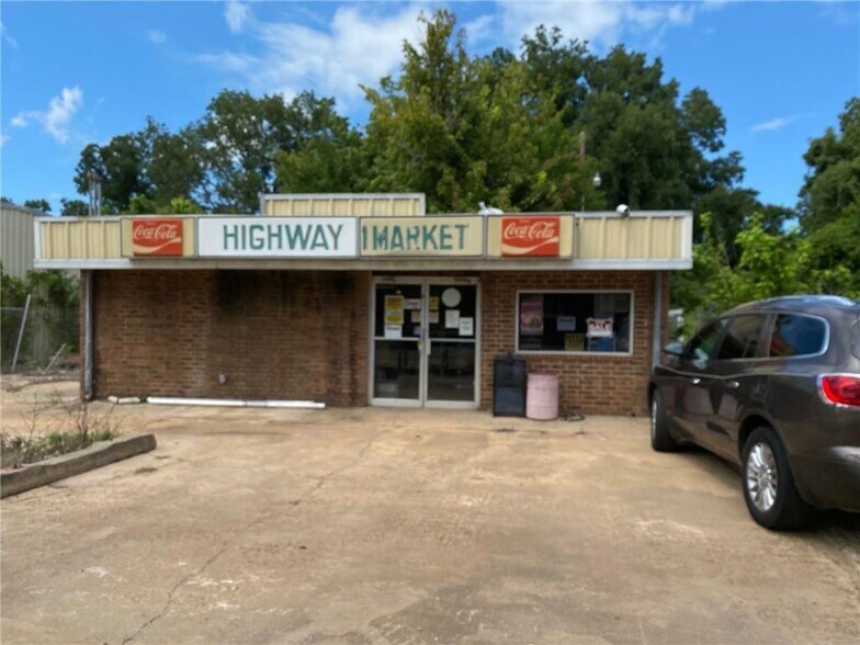 14843 Highway 1, Cloutierville 71416 Retail for Sale UK