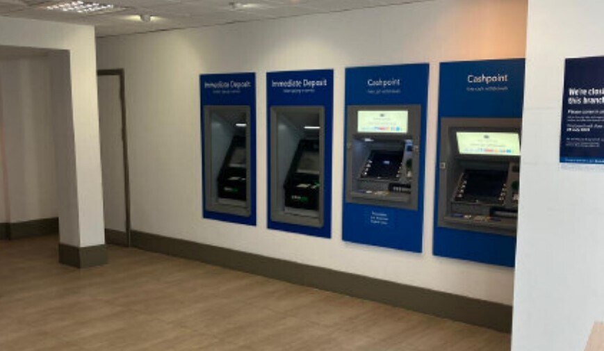 19 Roman Rd, Bearsden to rent Interior Photo- Image 1 of 2