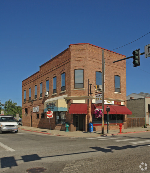 101 N 1st Ave, Sandpoint, ID for sale - Primary Photo - Image 1 of 1