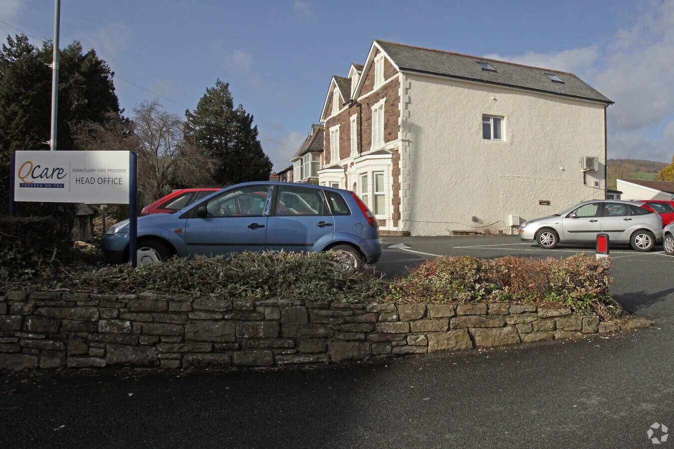 81 Brecon Rd, Abergavenny NP7 7RD UK