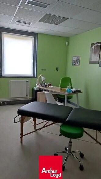 Office in Limas for sale - Interior Photo - Image 3 of 6