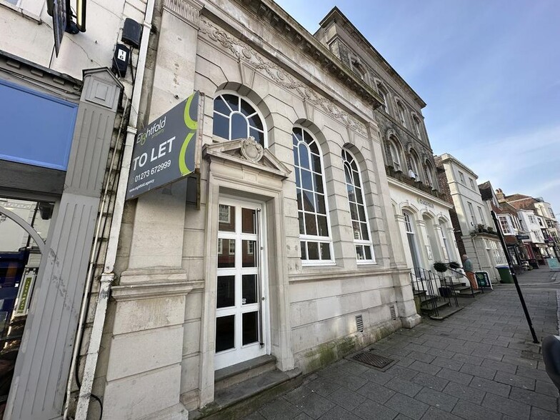 63 High St, Lewes to rent - Building Photo - Image 3 of 16