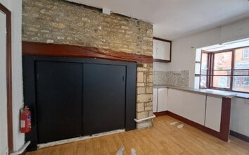10 Meadow Row, Buckingham to rent Interior Photo- Image 2 of 5