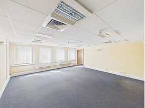 King St, Ayr to rent Interior Photo- Image 2 of 3