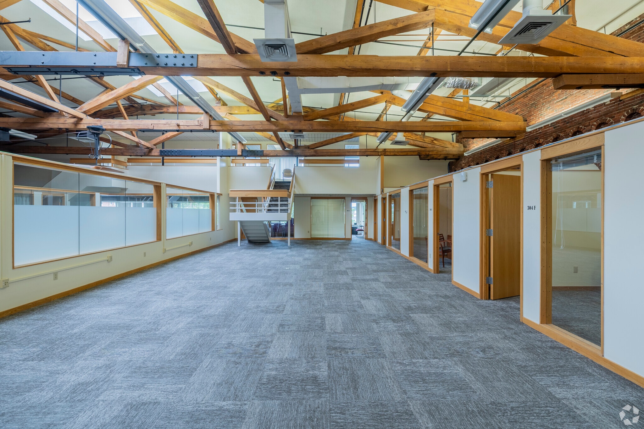 977-1001 Elm St, Manchester, NH to rent Building Photo- Image 1 of 13