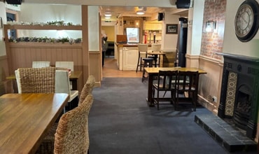 1 Mill St, Leicester to rent Interior Photo- Image 2 of 2