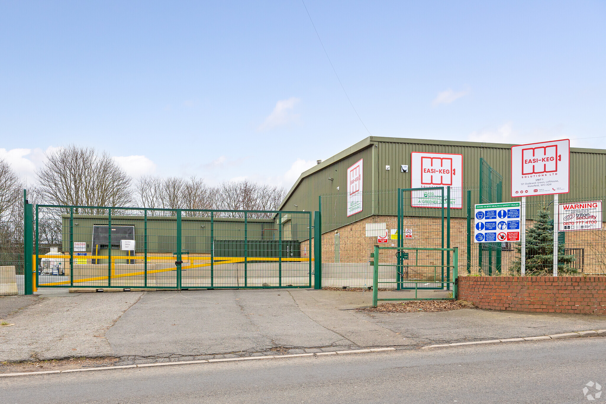 Ouzlewell Green, Lofthouse for sale Primary Photo- Image 1 of 9