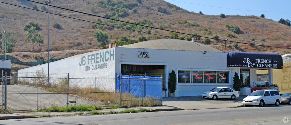 6040 W Jefferson Blvd, Los Angeles, CA for sale - Primary Photo - Image 2 of 3