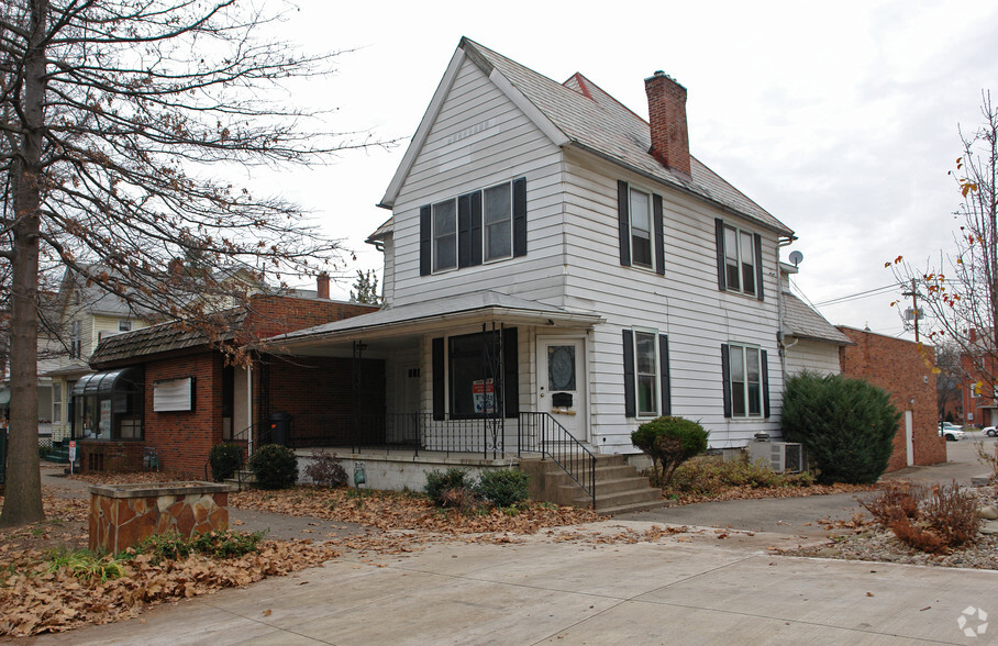 416 Front St, Marietta, OH for rent - Building Photo - Image 2 of 10