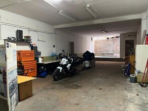 Retail in Viladecans, Barcelona to rent Interior Photo- Image 2 of 6