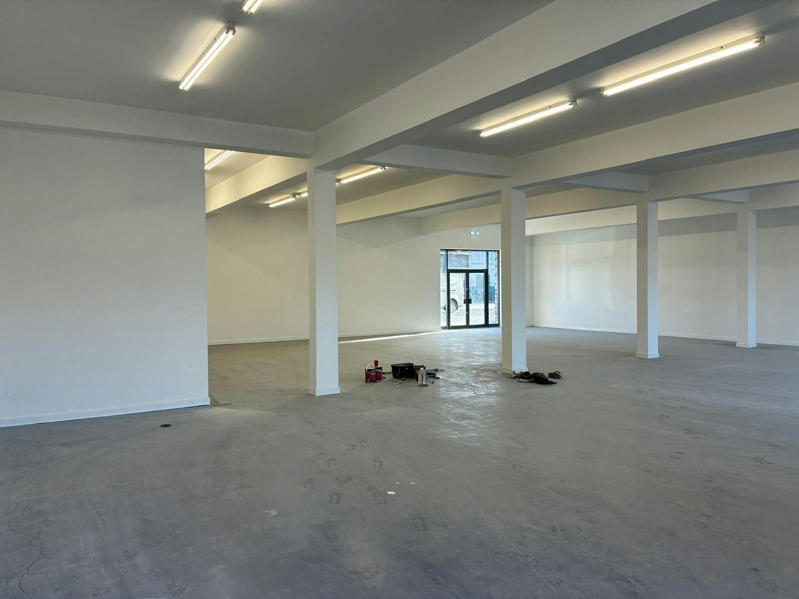 2 New Mill Rd, Kilmarnock to rent Building Photo- Image 1 of 3