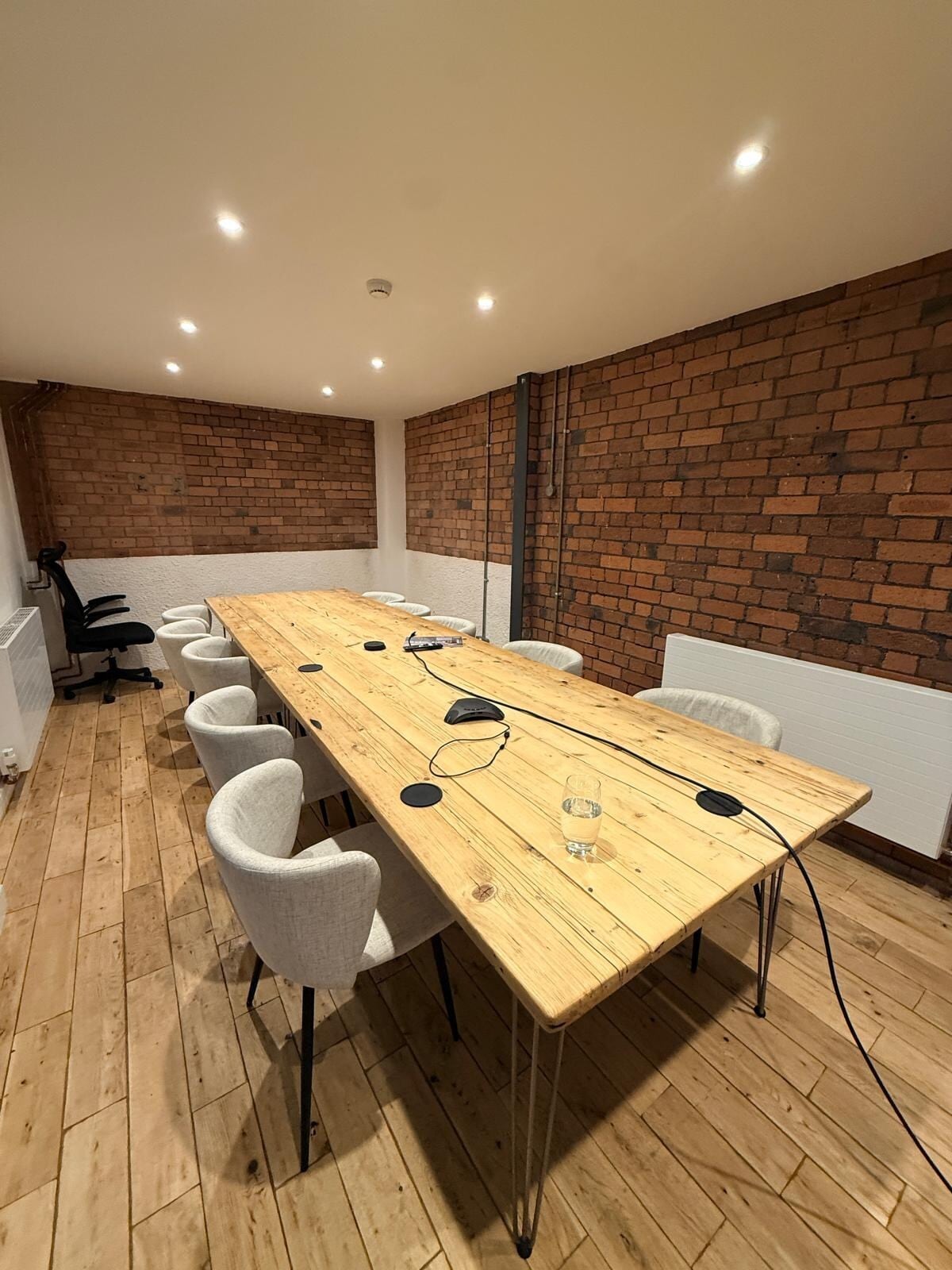 Bath Rd, Bristol for sale Interior Photo- Image 1 of 5