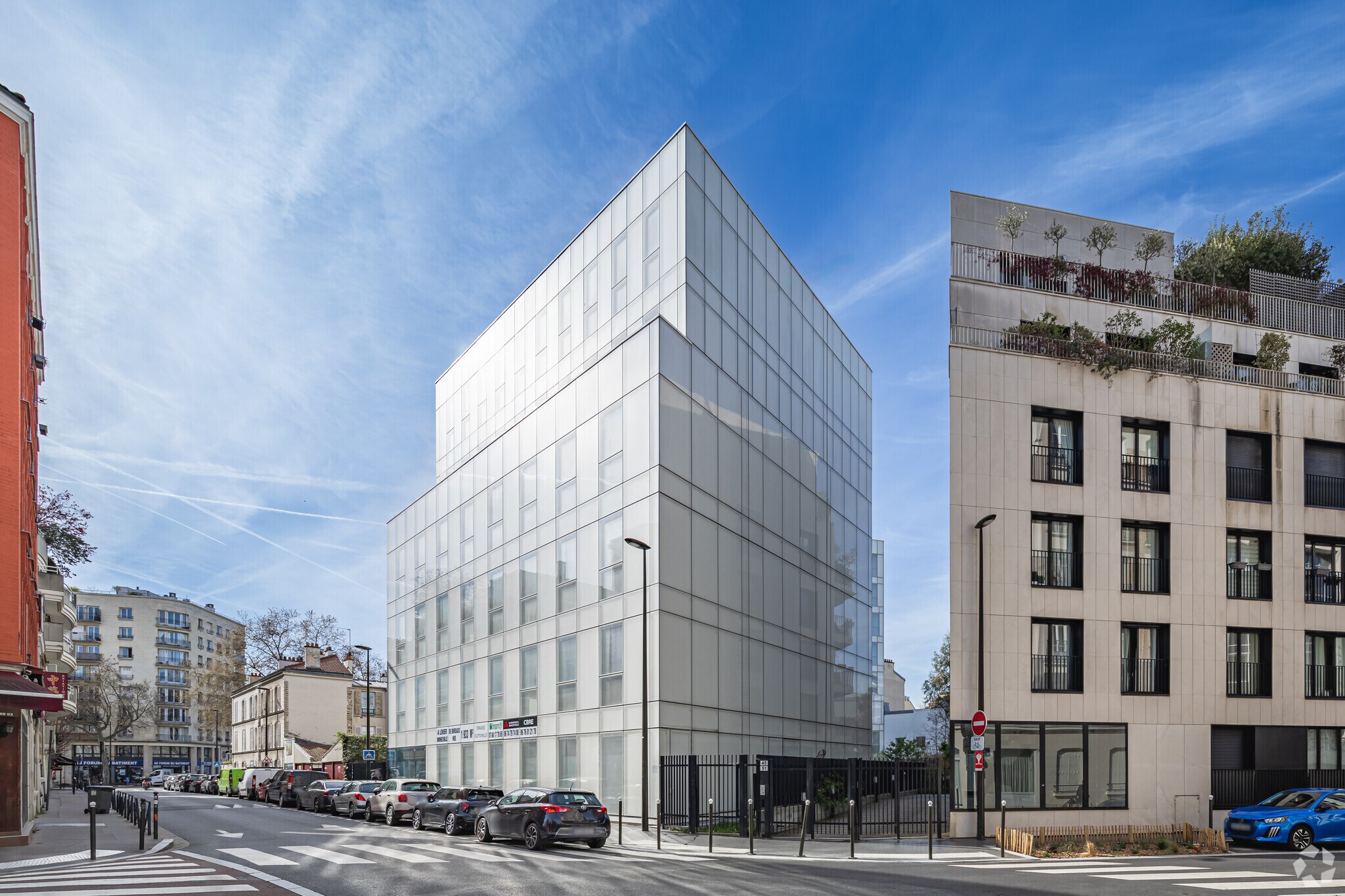 9-11 Rue De L'Est, Boulogne-Billancourt to rent Primary Photo- Image 1 of 10