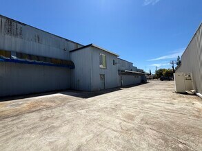4701 24th St, Sacramento, CA to rent Interior Photo- Image 2 of 9