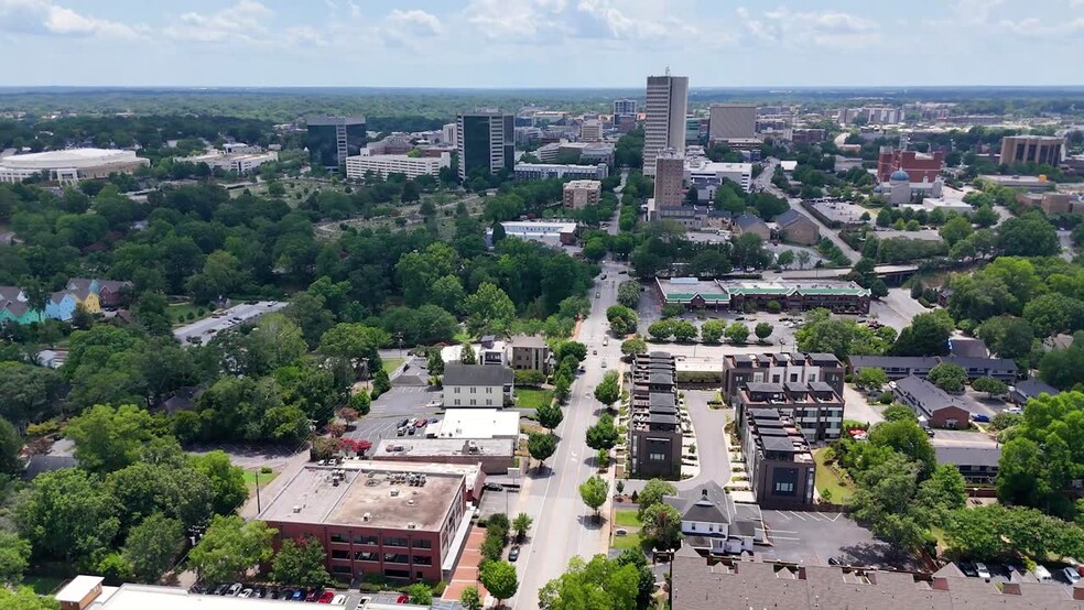 610-614 N. Main Street, Greenville, SC portfolio of 2 properties for sale on LoopNet.co.uk - Commercial Listing Video - Image 2 of 26