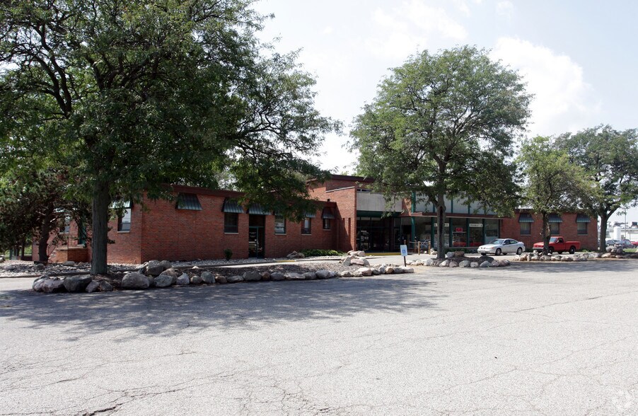 9880 E Michigan Ave, Galesburg 49053 Office for Rent UK