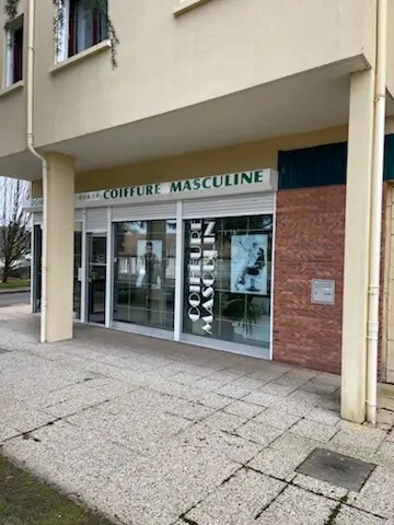 Retail in Le Mans for sale - Building Photo - Image 1 of 5