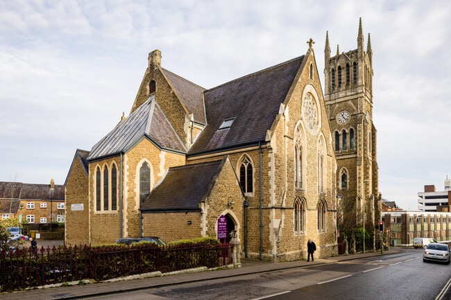 More details for Queens Rd, Aldershot - Office to Rent