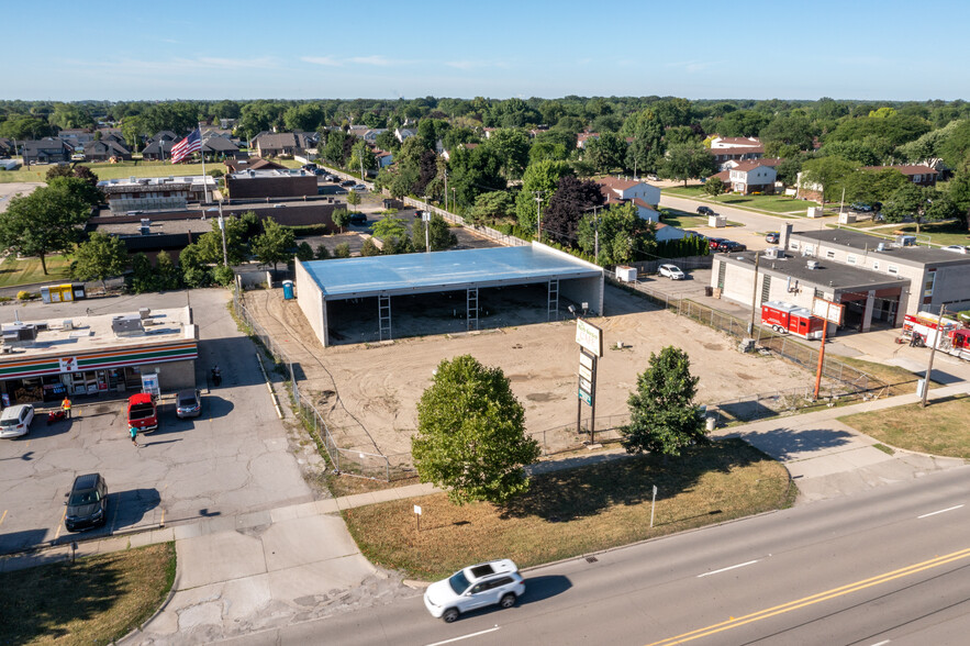 1941 King Rd, Trenton, MI for sale - Building Photo - Image 1 of 1