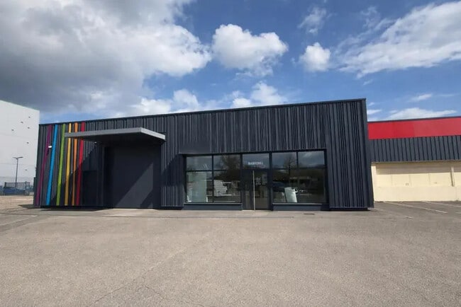 Location Entrepôt 309 m²