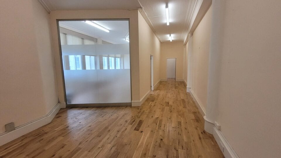 78-94 Mitchell St, Glasgow to rent Interior Photo- Image 1 of 3