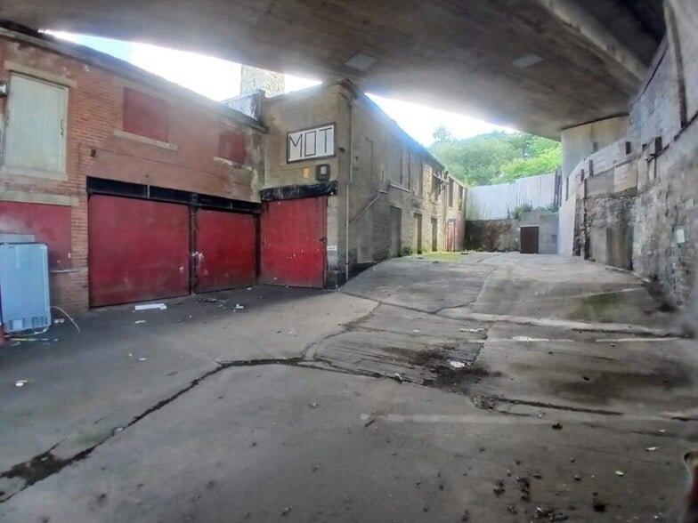9 Stanley St, Burnley for sale - Building Photo - Image 3 of 5