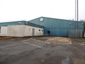 34 Earnhill Rd, Greenock for rent Building Photo- Image 1 of 2