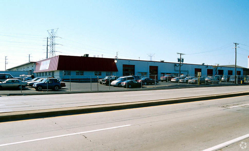 3900 S Cicero Ave, Cicero, IL for sale - Primary Photo - Image 1 of 1