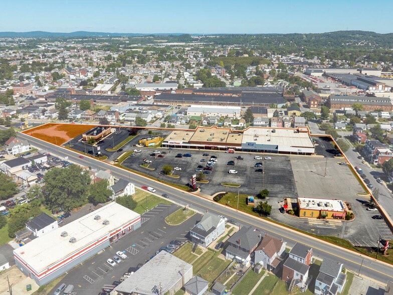 1019-1045 Mt. Rose Ave, York, PA to rent - Aerial - Image 2 of 7