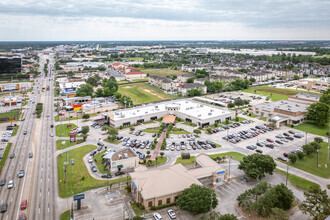 837 Cypress Creek Pky, Houston, TX - aerial  map view