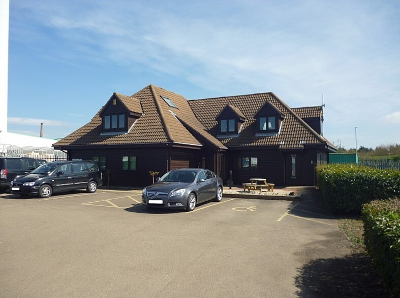 Funthams Ln, Whittlesey for sale - Primary Photo - Image 1 of 1