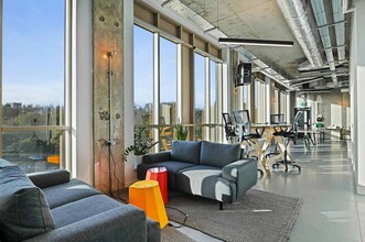 13 Rothbury Rd, London to rent Interior Photo- Image 1 of 10