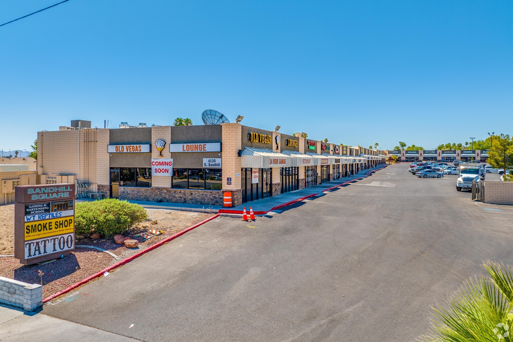 4130-4180 S Sandhill Rd, Las Vegas, NV to rent Building Photo- Image 1 of 27