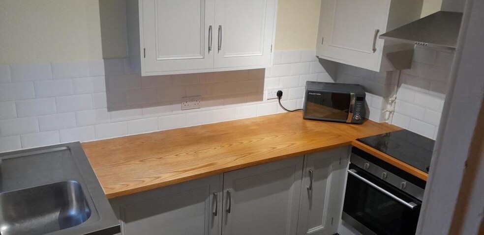 20 High St, Charing for sale - Interior Photo - Image 3 of 6