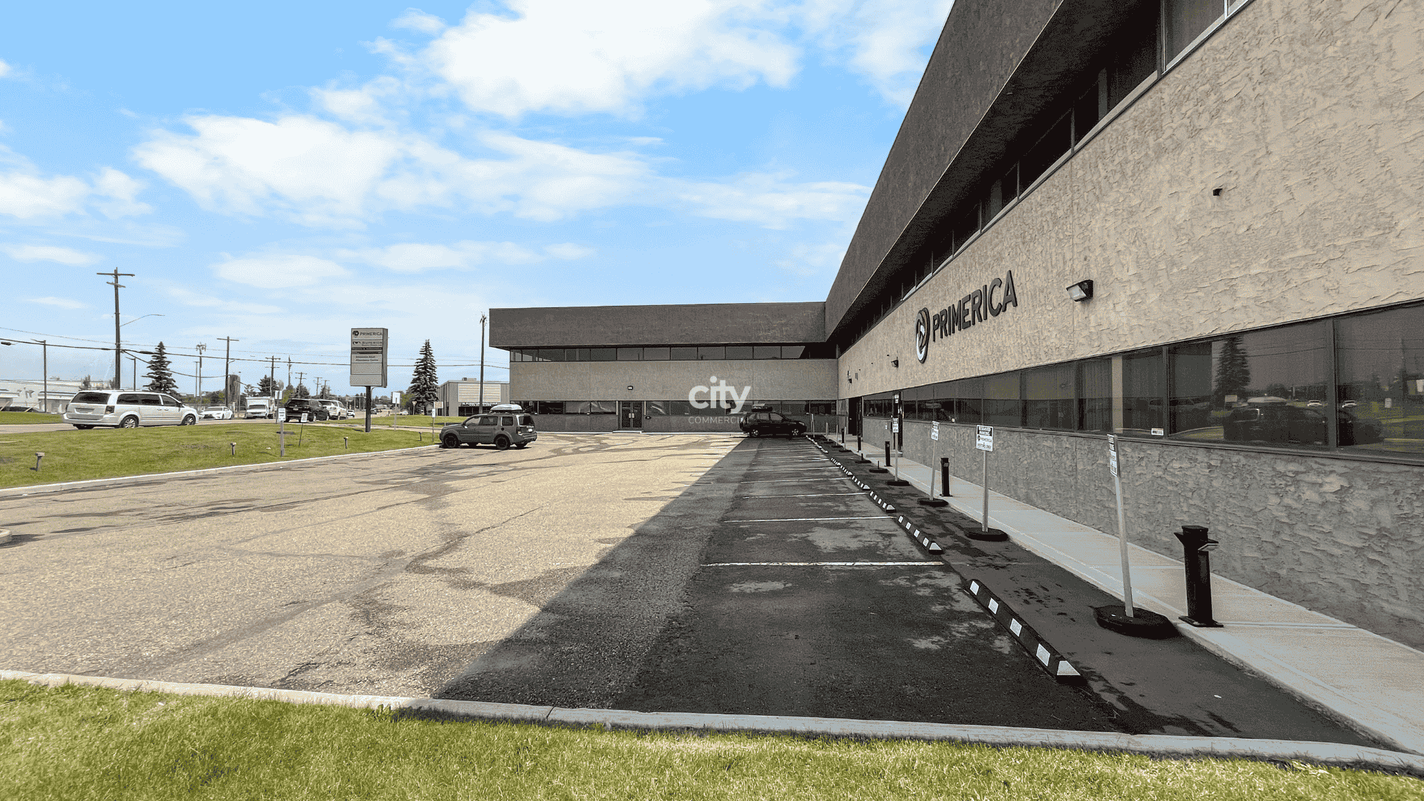 14601 134 Av NW, Edmonton, AB for sale Primary Photo- Image 1 of 1