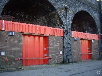 Bridge St, Leeds to rent - Building Photo - Image 2 of 14