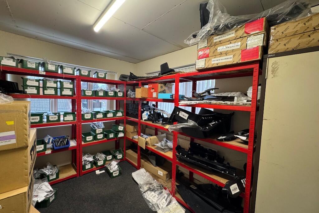 17A Whitting Valley Rd, Chesterfield to rent Interior Photo- Image 1 of 12