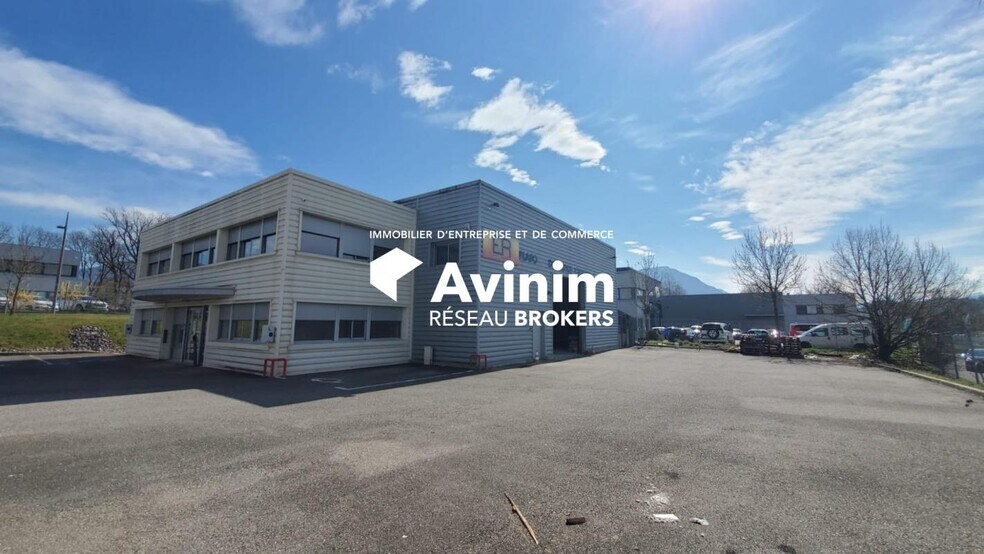 Industrial in Annecy for sale - Building Photo - Image 3 of 8