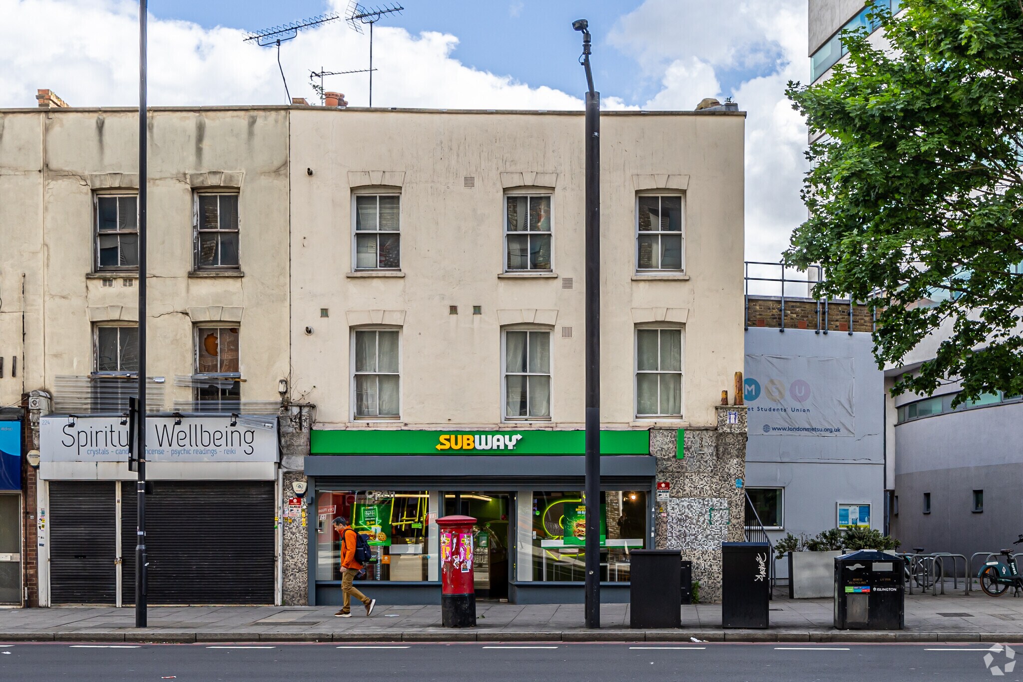 222 Holloway Rd, London for sale Primary Photo- Image 1 of 1