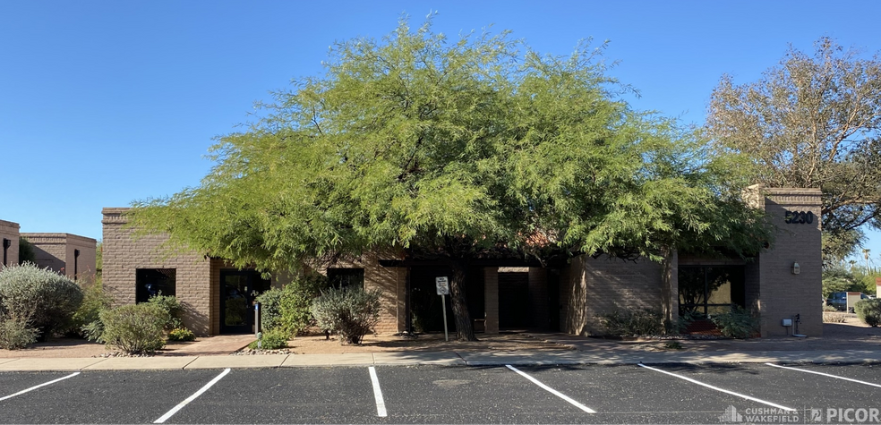 5230 E Farness Dr, Tucson, AZ for rent - Building Photo - Image 1 of 1