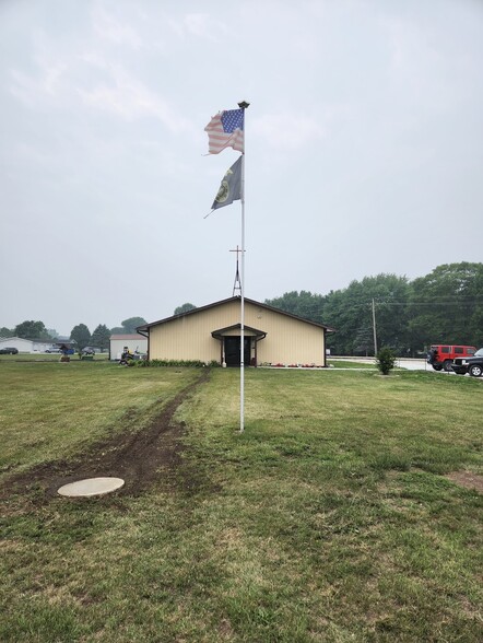 7140 S State Road 63, Terre Haute, IN for sale - Primary Photo - Image 1 of 1